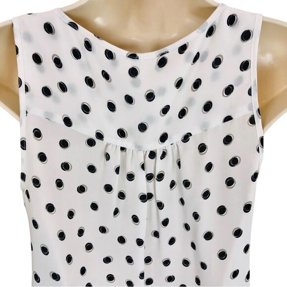 Elle White Black Polka Dot Sleeveless Top Ruffle Front Keyhole Button Closure - Picture 10 of 16